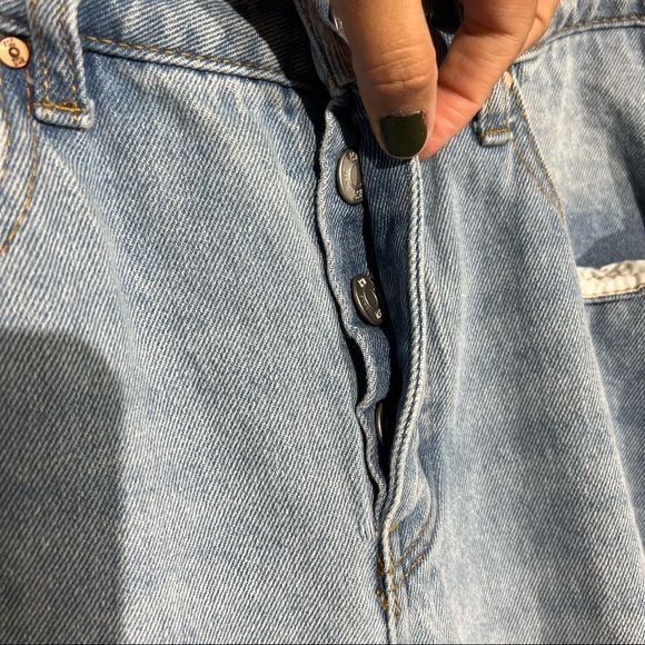 RSQ Jeans Womens 11/30 Soho Boyfriend Distressed Mom Jeans Button Fly Light Wash - Picture 5 of 9